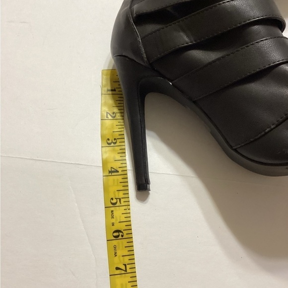 Michael Antonio Black Triple Buckle Ankle Boots Size 7.5 - Picture 6 of 9